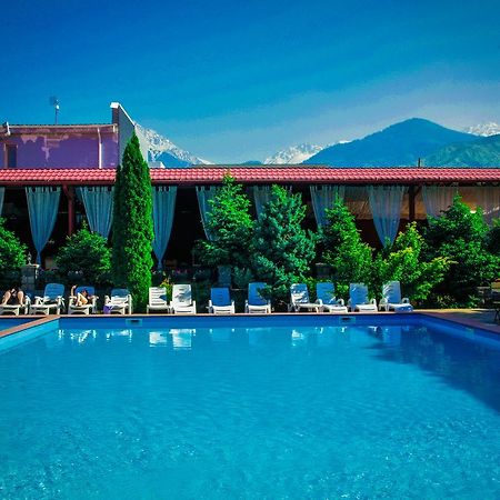 Stary Melnik Hotel Алматы Экстерьер фото