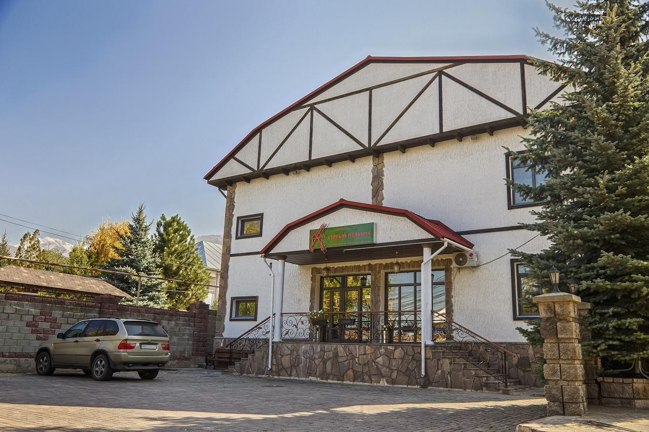 Stary Melnik Hotel Алматы Экстерьер фото