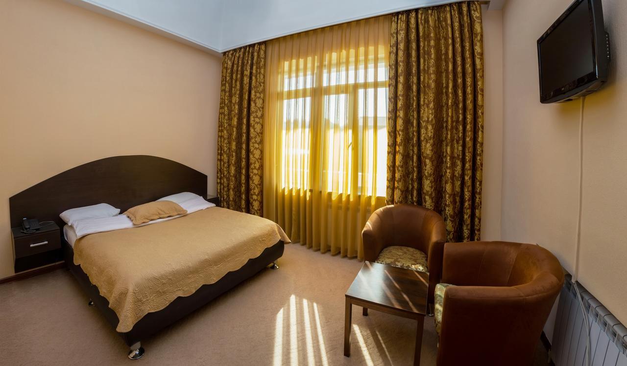 Stary Melnik Hotel Алматы Экстерьер фото